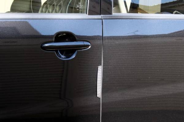 ドアプロテクターtype3 愛車のドアを傷からプロテクト 傷 保護 傷隠し エッジ ガード モール クロムメッキ パーツ 部品 トヨタ ダイハツ 車拍卖