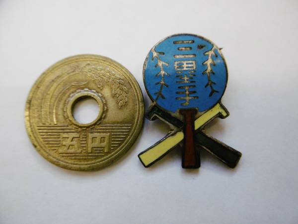 古い★三塁手*ジャジャ馬球団バッジ*冒険王*昔昭和レトロ★拍卖