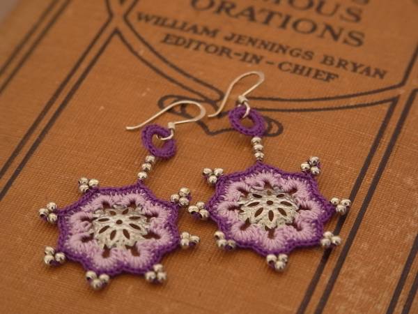 ◆新入荷◆ハンドメイドカギ針ピアスR拍卖