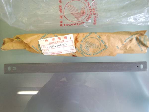 HONDA TN360 ドアーガラスガイド 75314-567-003 当時物 旧車拍卖