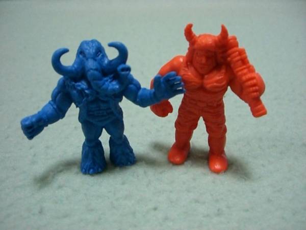 キンケシ キン消し 復刻版 パート 28 バッファローマン マンモスマン拍卖