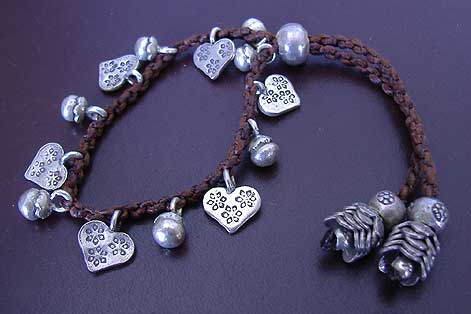 ◆カレンシルバー ハートブレスレット◆フリーサイズ◆カレン族◆シルバービーズ◆編込み茶04拍卖