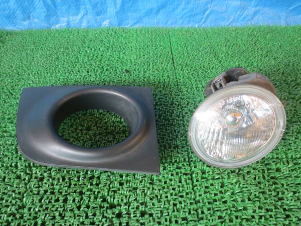 ★☆JY12 ウイングロード 純正フォグ 右☆★拍卖