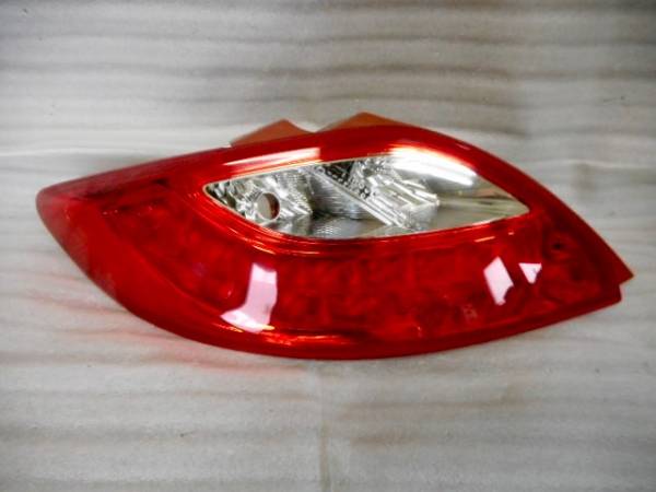 デミオ DE系 スカイアクティブ 左LEDテールランプ拍卖