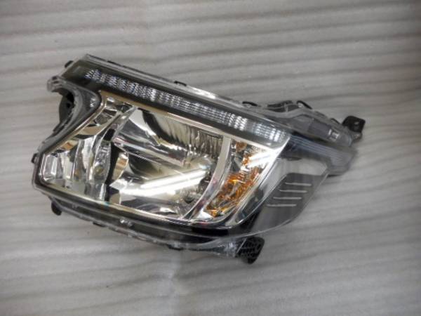 Nワゴン 前期 JH系 HID左ヘッドライト拍卖