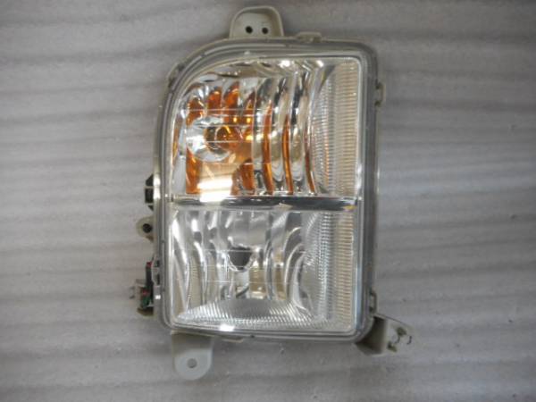 ムーヴカスタム L150S 後期 右フォグランプ拍卖