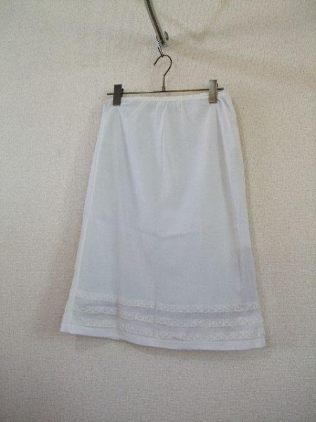 BERGE白レース付台形膝丈スカート(USED)71615②)拍卖