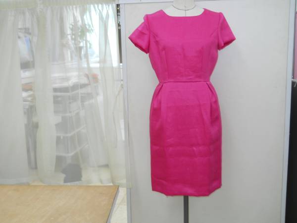love50♪ ショッキングピンクの本麻のワンピース拍卖