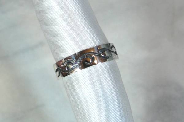 【T's】SR1367指輪シルバー925刻リング15号 トライバル拍卖