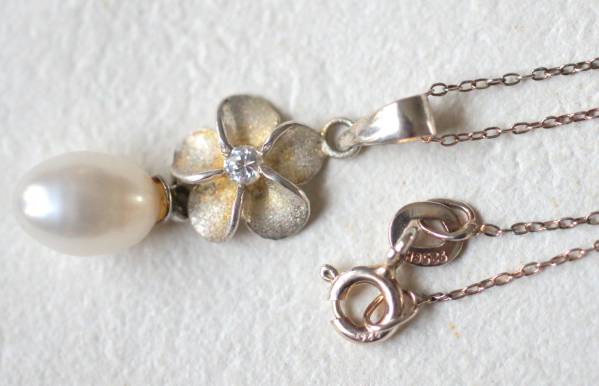 シルバー925製 プルメリアとパール付きネックレス ハワイアン拍卖