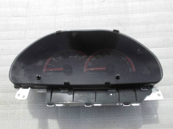 ポルテNNP10スピードメーター純正メーターパネル拍卖