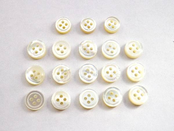 ★☆白蝶貝 ボタン シャツ1着分 9mm3個 11.5mm15個☆★.拍卖