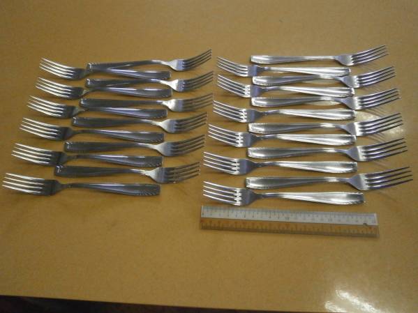 STAINLESS STEELのフォーク 24本セット F拍卖