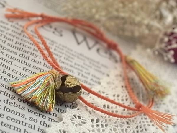 ◆sale◆コットン紐フリンジブレスレット◆サーモンP拍卖