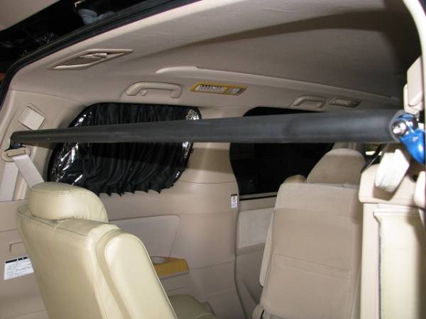 20系アルファード用リヤピラーバー(保護パット同梱セット)(新品箱入り、税込み)拍卖