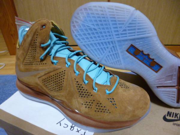 国内正規新品 LEBRON EXT レブロン 10 X スエード BROWN SUEDE 27.5CM ヘーゼルナッツ US 9.5 NIKE レイカーズ LAKERS拍卖