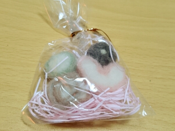 最終値下げ 新品 ハンドメイド フェルニングニードル 羊毛 手作り クッキー 4つ入り詰め合わせ拍卖