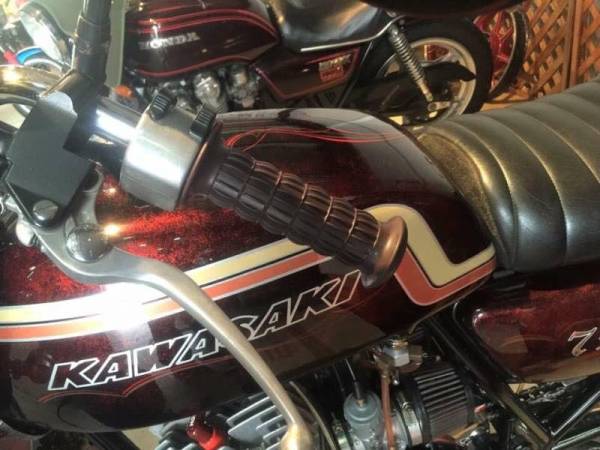 神鳴オリジナルカラー Z2グリップ 旧車カワサキSSマッハ!! 750SS 500SS 400SS 350SS 250SS KH250 KH400 GS400 RZ250 RZ350拍卖