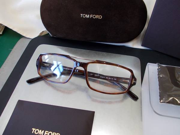 TOMFORD トムフォード セル 眼鏡フレーム TF5018-820 お洒落拍卖