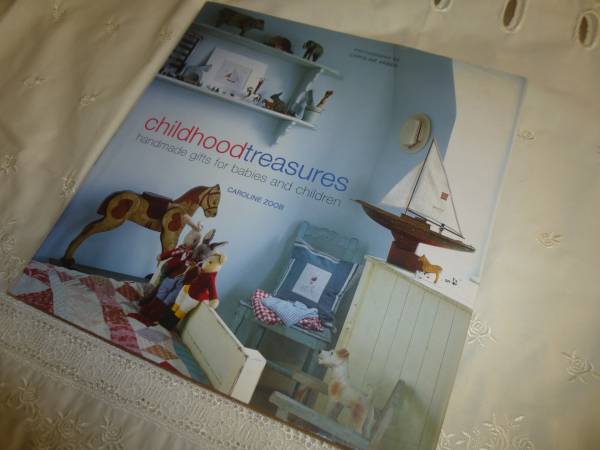 洋書Childhood Treasures 子供の宝物 ヴィンテージ おもちゃ キルト レトロ フリマ アンティーク拍卖