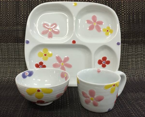 有田焼ギフト【即決】お食い初め 丈夫軽いプレートセット 彩花拍卖