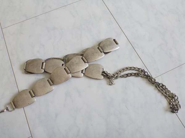 ピンキー&ダイアン シルバー チェーンベルト拍卖