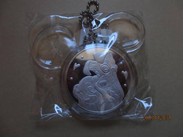 TDS☆2006年☆ホワイトデー☆キーチェーン?☆メダル?拍卖