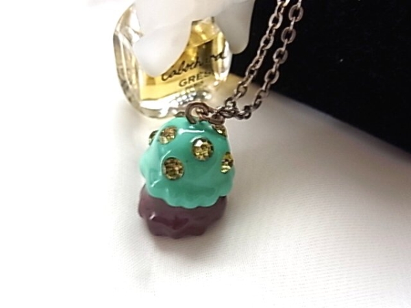 樹木?アジャスターにはイチゴ★ジュエルストーン付ネックレス◎拍卖