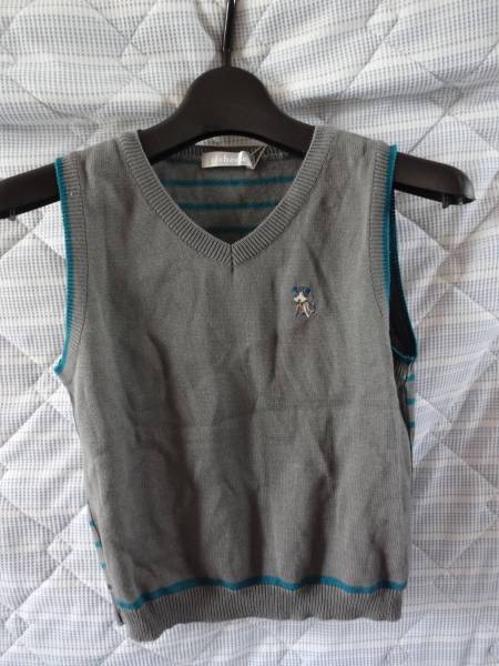 richesse リシェス ベスト 120 男の子 未使用拍卖