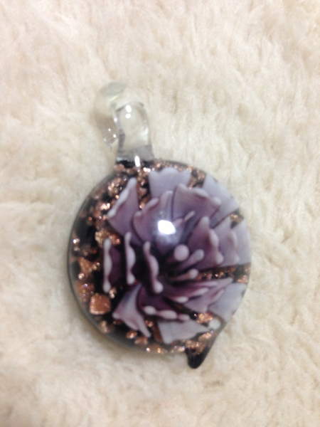 ガラス製ペンダント トップ★ 紫金箔に輝き素敵! 送料 120拍卖