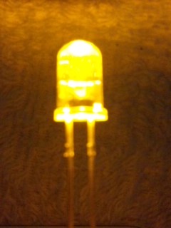 5mm.LED 加工用 8000mcd黄色 100個拍卖