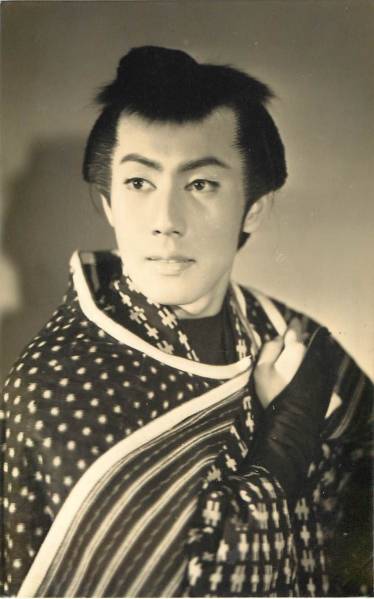 p28052市川雷蔵『次男坊鴉』ブロマイド拍卖