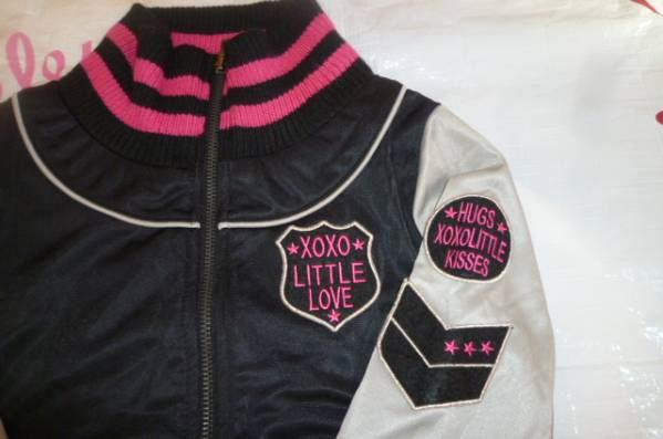 新品XOXOジャンパージャケット110cm拍卖