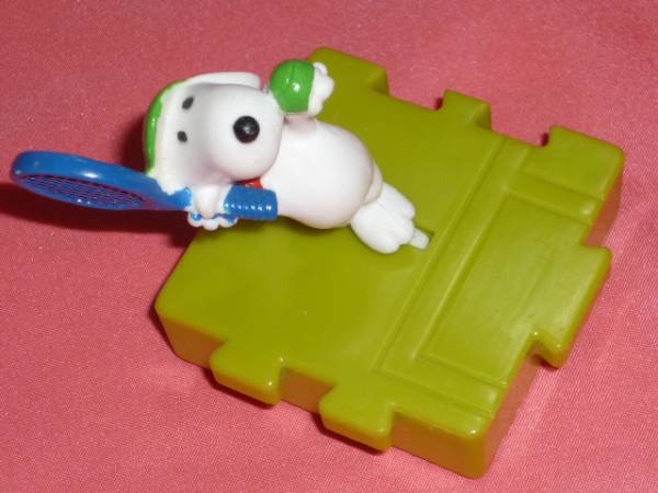 激レア!1997年 マクドナルド スヌーピー スポーツ①(テニス)拍卖