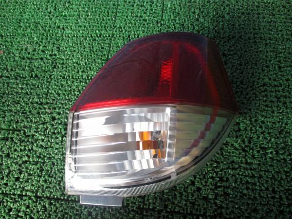 ★☆MB15S デリカD2 テールライト 右☆★拍卖