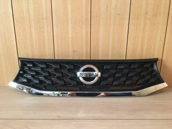 日産 デイズ B21W フロントグリル/ラジエターグリル 美品!拍卖