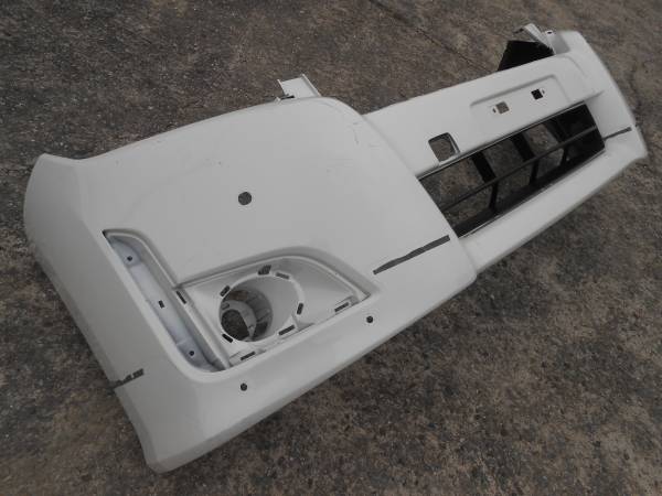 8 E52 エルグランド 純正 フロントバンパー 62022 1JB0H拍卖