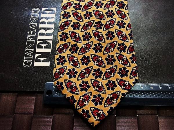 【良品】y6457ジャンフランコ・フェレの花・植物ネクタイ●拍卖