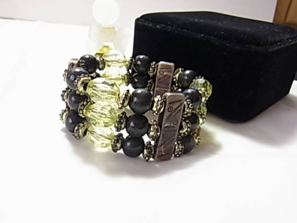 アジアンテイスト調のお洒落感☆ビーズデザインのブレスレット◇拍卖