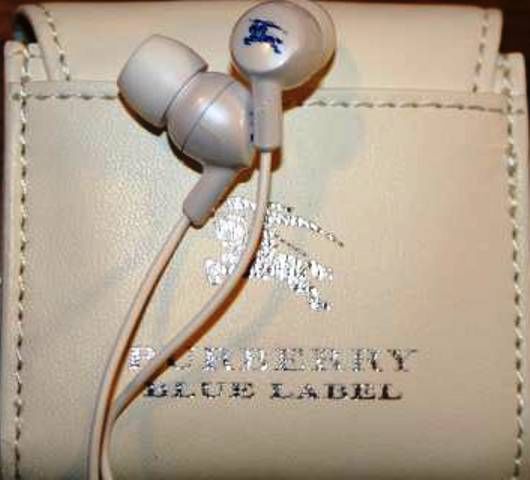 特別顧客限定!BURBERRY BLUE LABEL★ノベルティイヤフォン拍卖