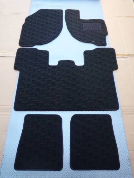 ホンダ モビリオ GB1/GB2 7人乗 フロアマット新品 ☆選べるカラー2色☆ A-bk①拍卖