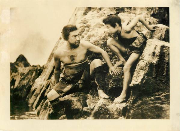 p21357片岡千恵蔵植木基晴内田吐夢『逆襲獄門砦』スチル拍卖