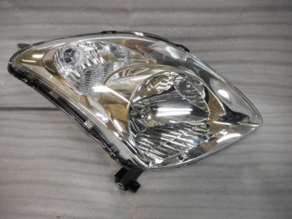 スイフト ZC 後期 右ハロゲンヘッドライト拍卖