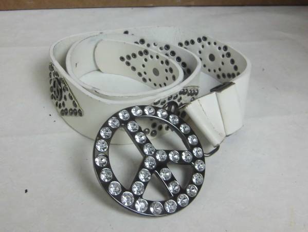 ストーン丸バックル・レザー調ベルト ホワイト拍卖