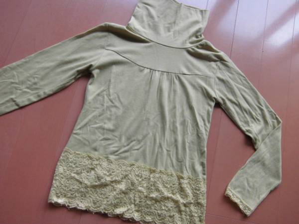 ★★★LOLa LOLaイエローグリーンタートルネックカットソー★★★拍卖