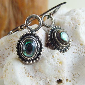 タイ 天然石&シルバーピアス33 フック 黒蝶貝拍卖