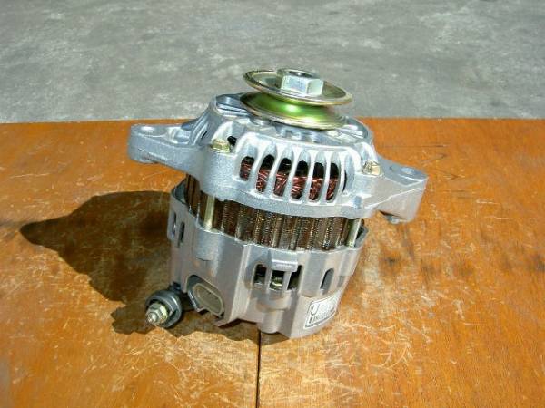 エブリィ、DA52/B52用オルタネーター(ダイナモ)リビルト品 A7TA2574、31400-78A00拍卖