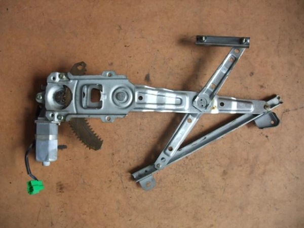 GF3/インプレッサ/左リアドアPWモーター/左リアドアレギュレーター/左/リア/ドア/PW/モーター/レギュレーター/リヤドア/後拍卖