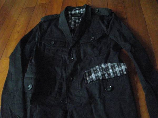 バーバリーブラックレーベル ミリタリージャケット a301拍卖