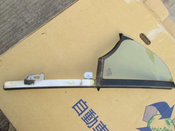 95★MCCスマート450右側ドア三角ガラス中古品拍卖